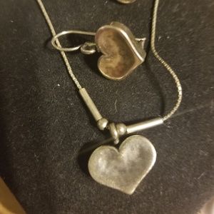 'Heart on the line' Silpada set